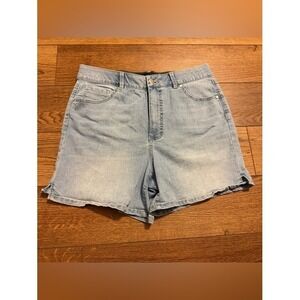 d. jeans Light Blue Wash High-Rise Denim‎ Shorts